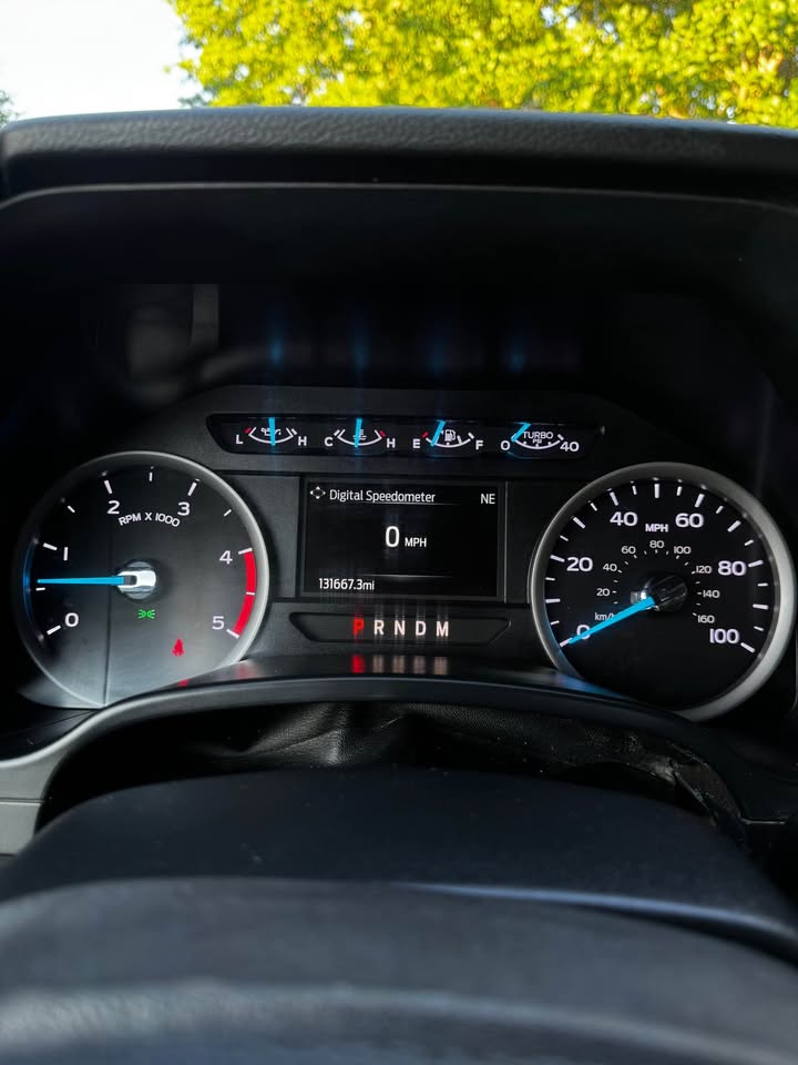 2020 Ford F-350 Super Duty XL 4x4 photo 12
