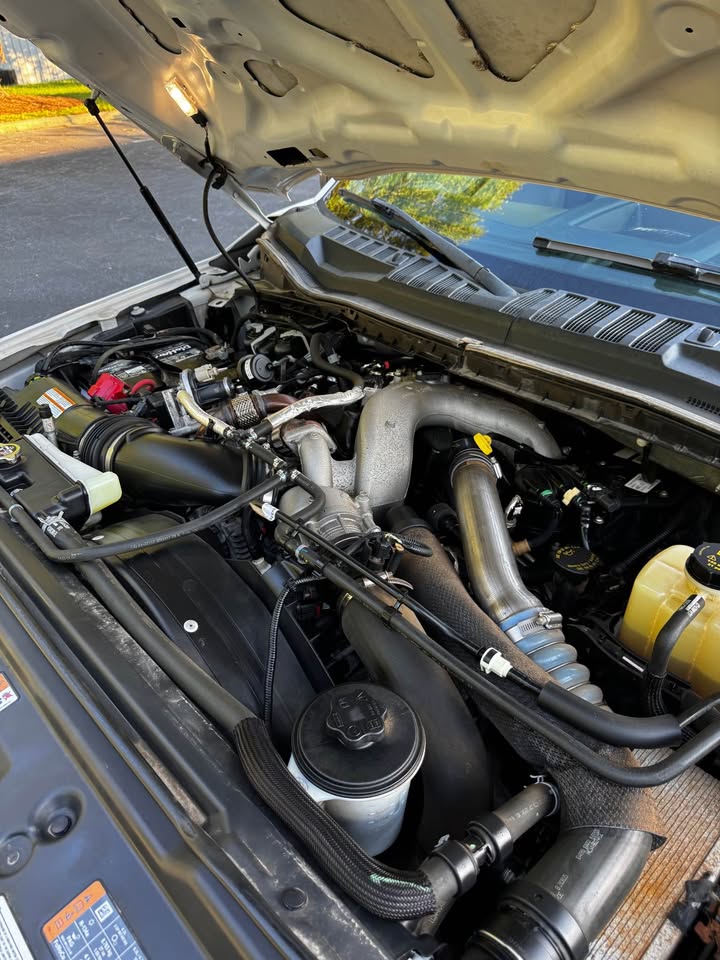2020 Ford F-350 Super Duty XL 4x4 photo 18