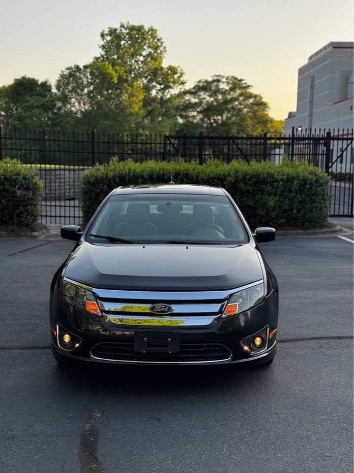 2010 Ford Fusion SE - Side View