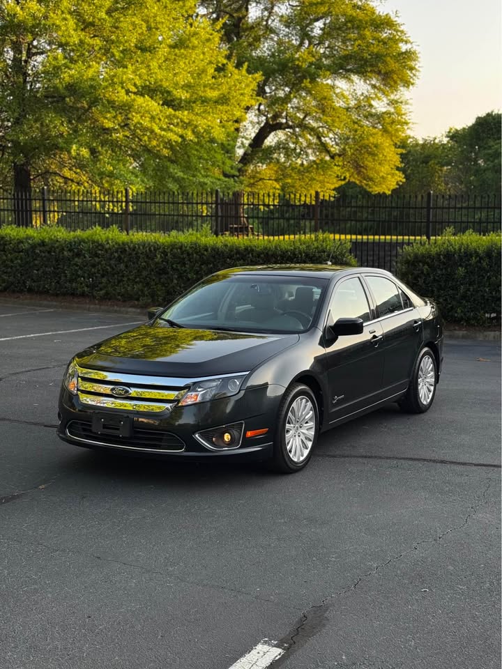 2010 Ford Fusion SE - Rear View