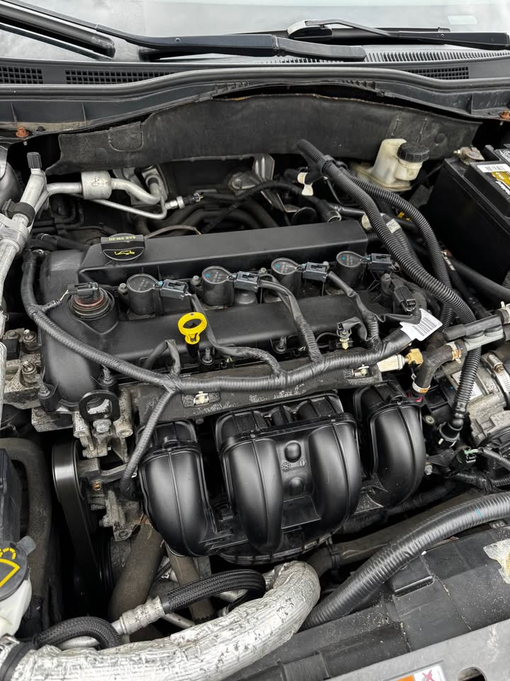 2011 Ford Fusion SEL photo 15