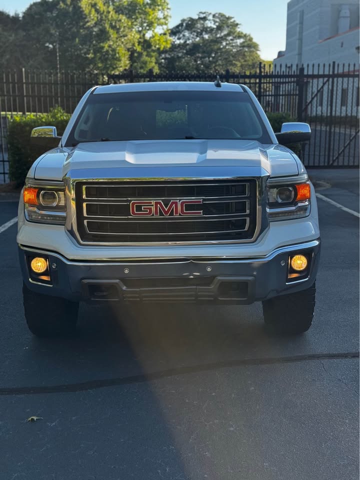 2015 GMC Sierra 1500 SLT Crew Cab 4x4 photo 4