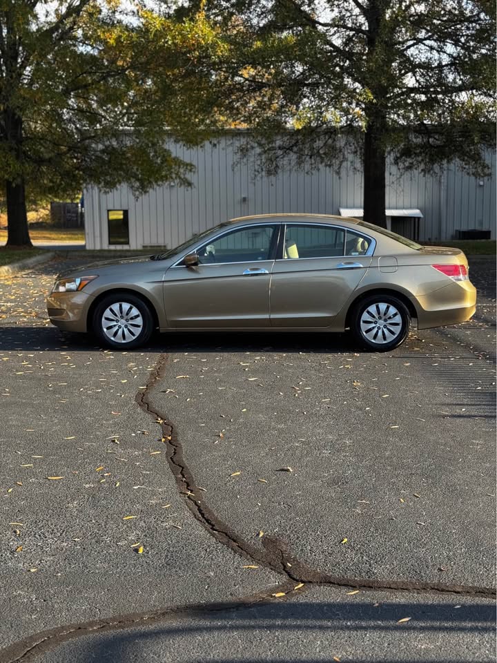 2009 Honda Accord EX photo 5