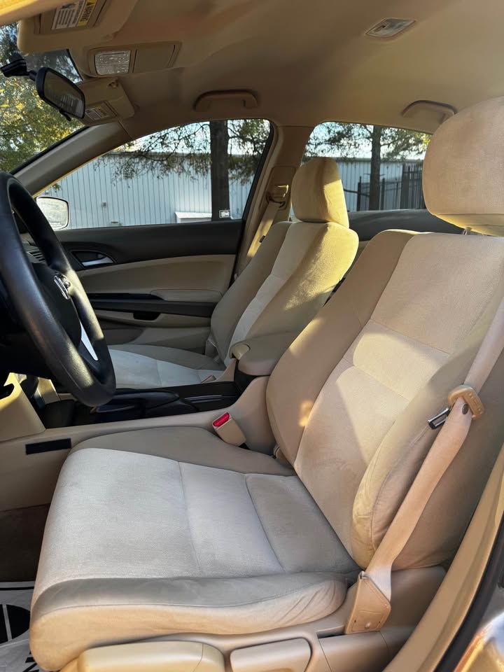 2009 Honda Accord EX photo 10