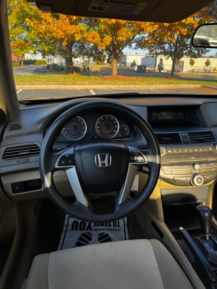 2009 Honda Accord EX photo 13
