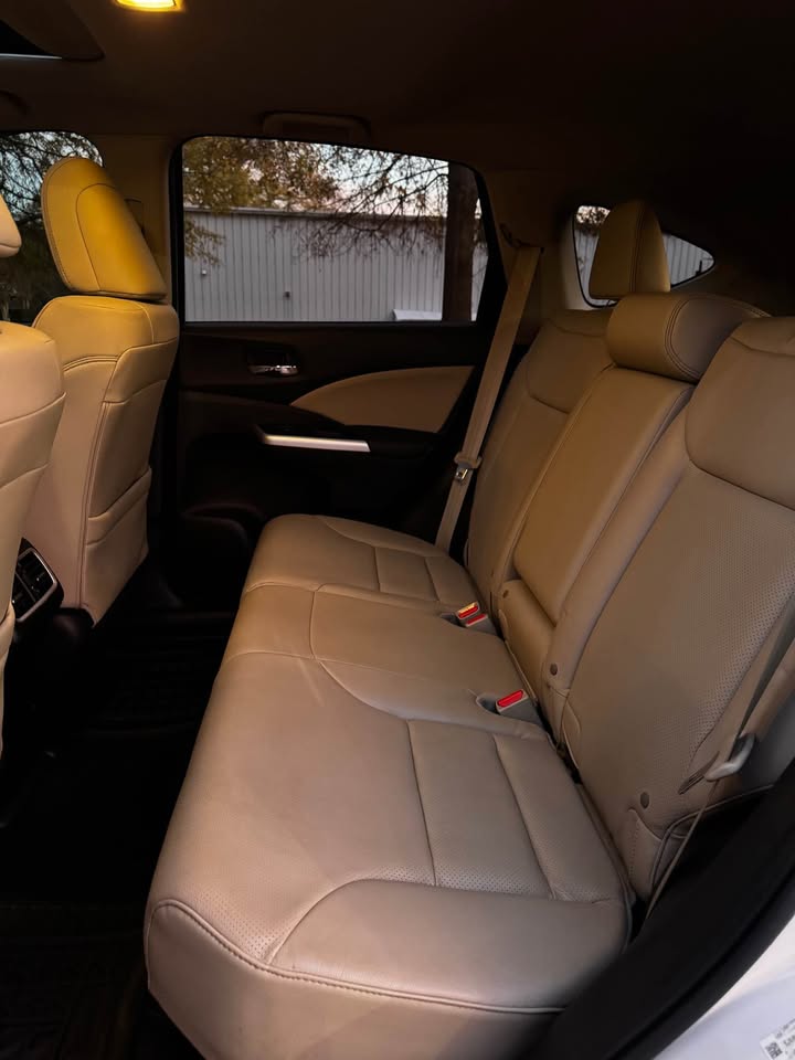 2015 Honda CR-V EX-L photo 11