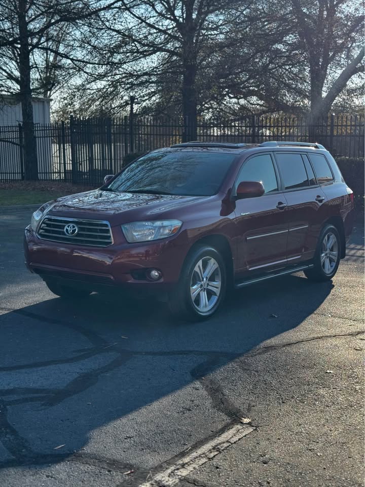 2009 Toyota Highlander side view