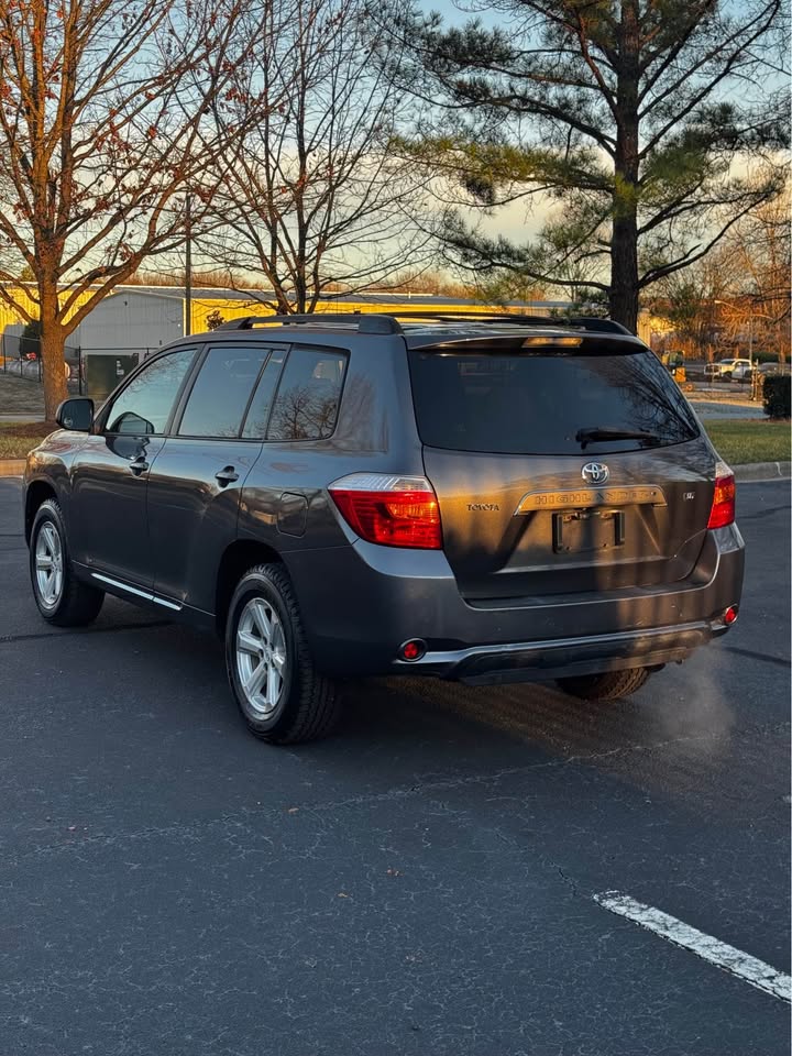 2008 Toyota Highlander photo 5