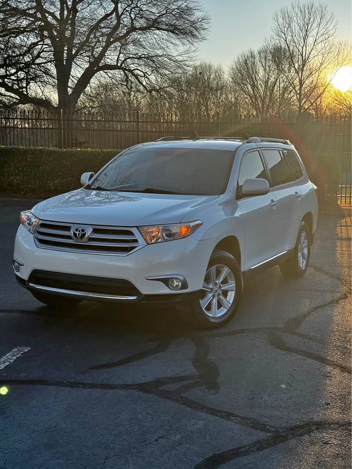 2011 Toyota Highlander Sport Utility 4D