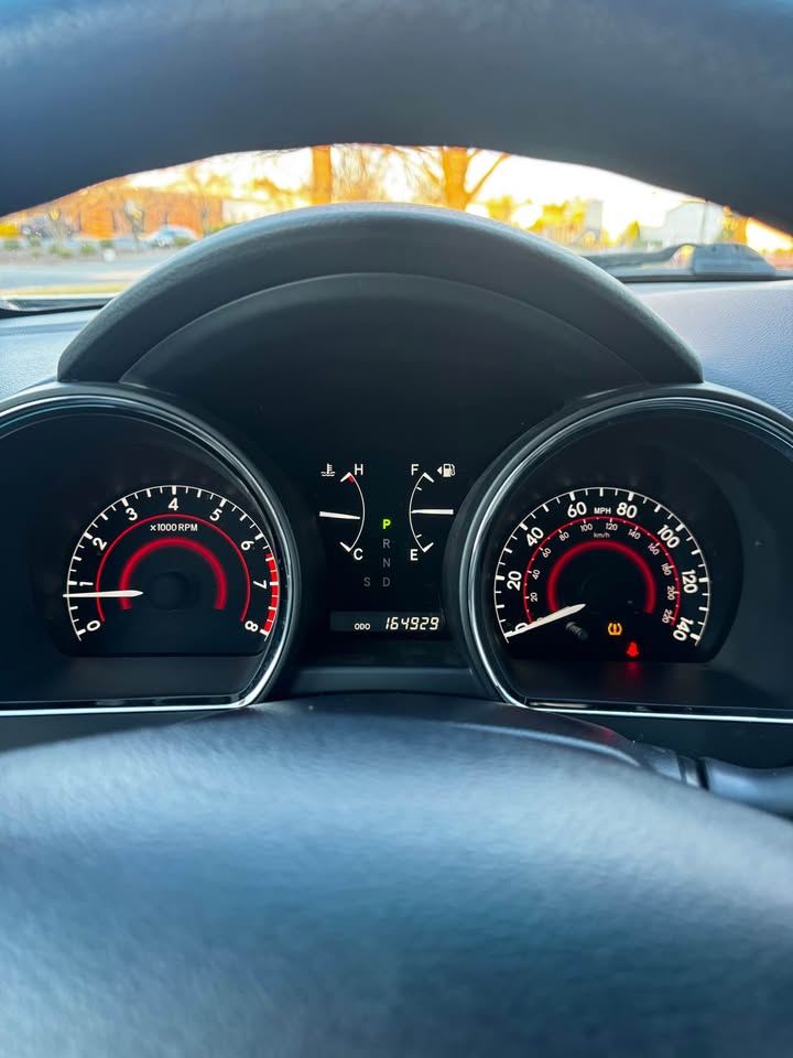 2011 Toyota Highlander photo 11