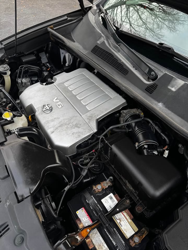 2012 Toyota Highlander SE photo 17