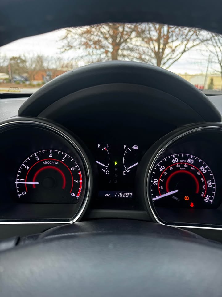 2013 Toyota Highlander photo 16