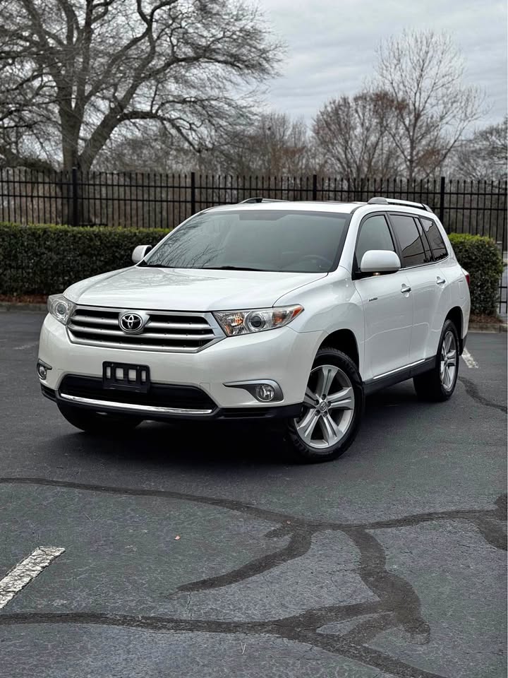 2013 Toyota Highlander Limited Sport Utility 4D