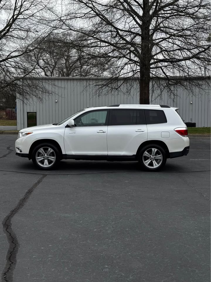 2013 Toyota Highlander Limited photo 5