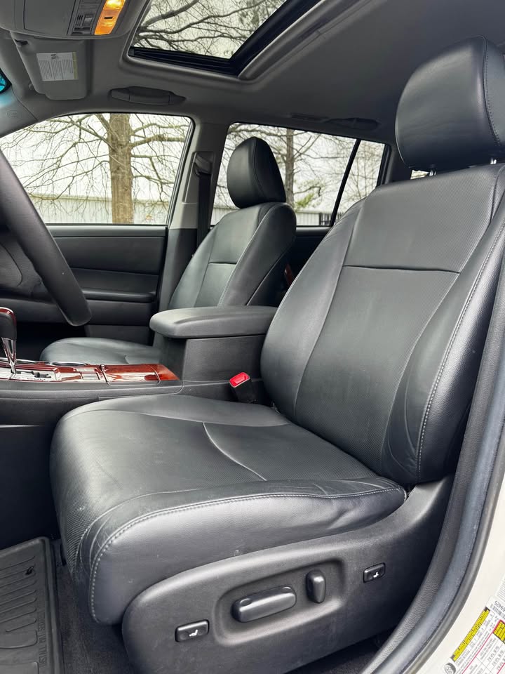 2013 Toyota Highlander Limited photo 11