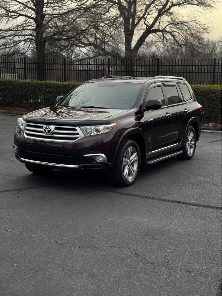 2013 Toyota Highlander Limited photo 3