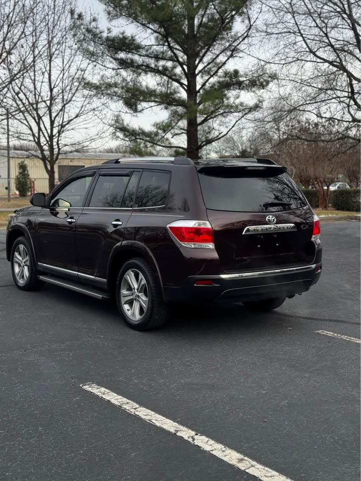 2013 Toyota Highlander Limited photo 5