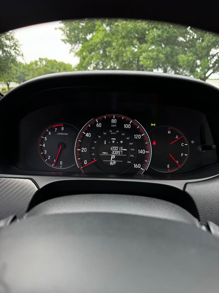 2017 Honda Accord Sport Special Edition Sedan 4D photo 13