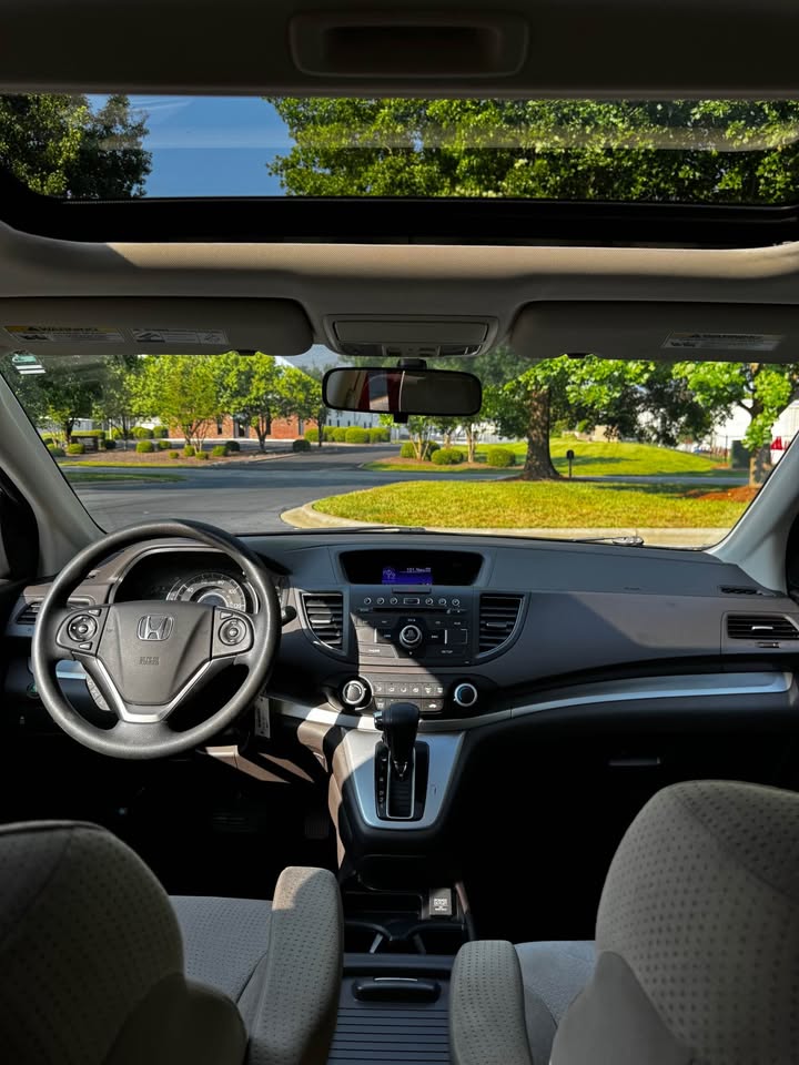 2014 Honda CR-V EX Sport Utility 4D photo 13