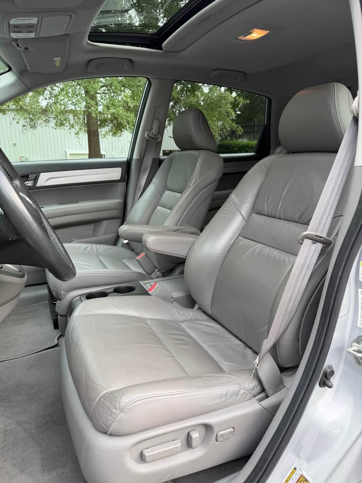 2010 Honda CR-V EX-L photo 11