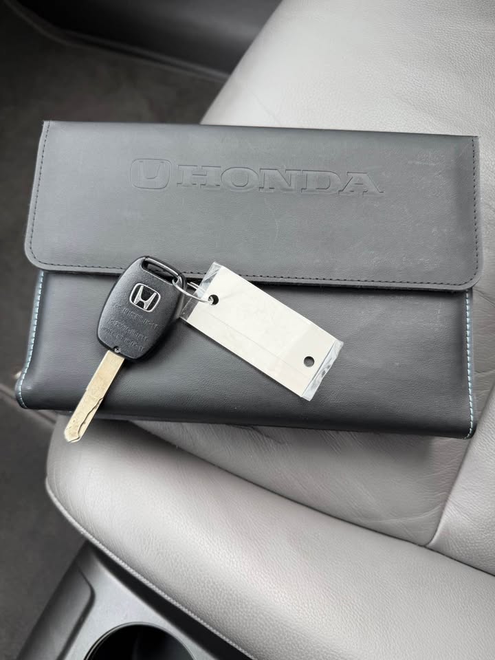 2010 Honda CR-V EX-L photo 20