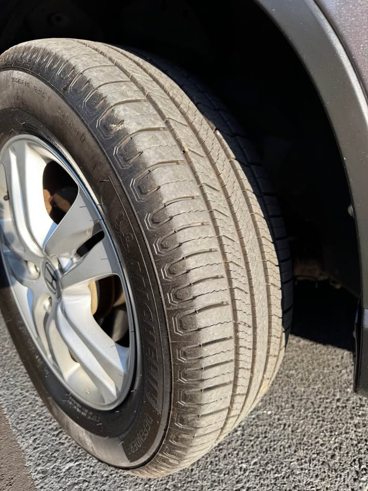 2011 Honda CR-V EX-L photo 17
