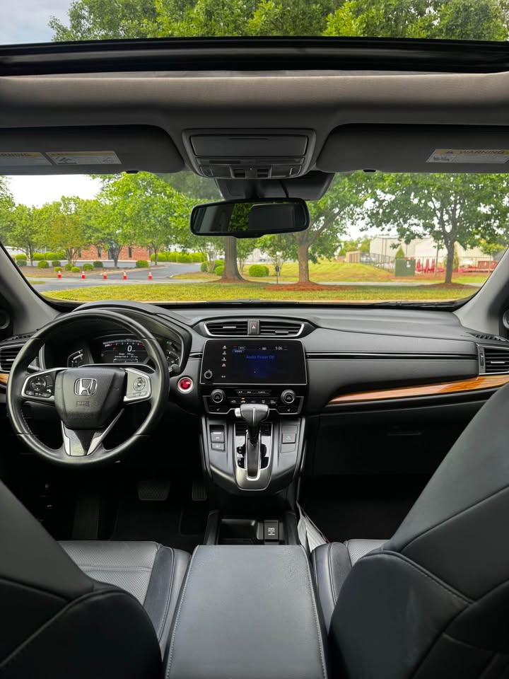 2017 Honda CR-V EX-L photo 12