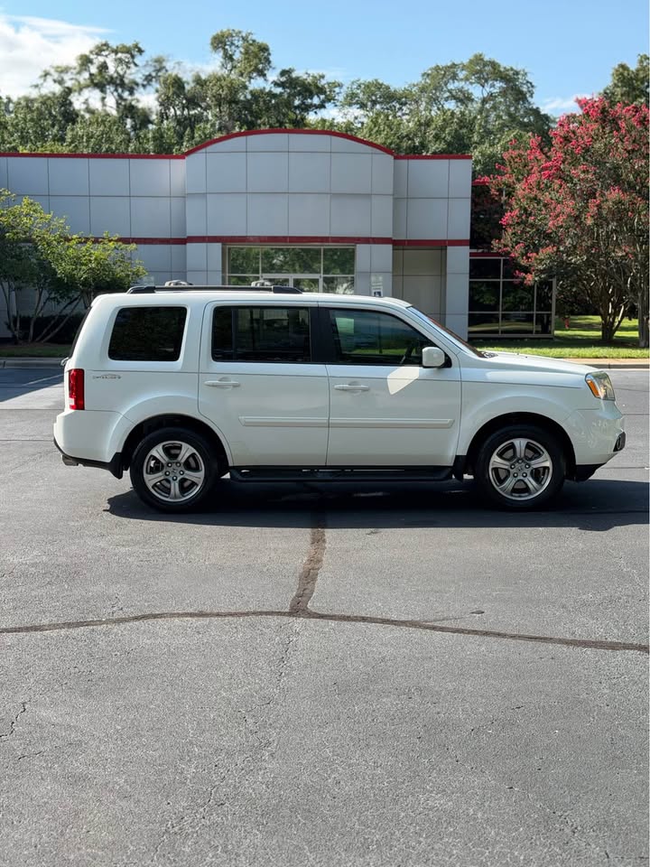 2014 Honda Pilot EX-L with Navigation photo 8
