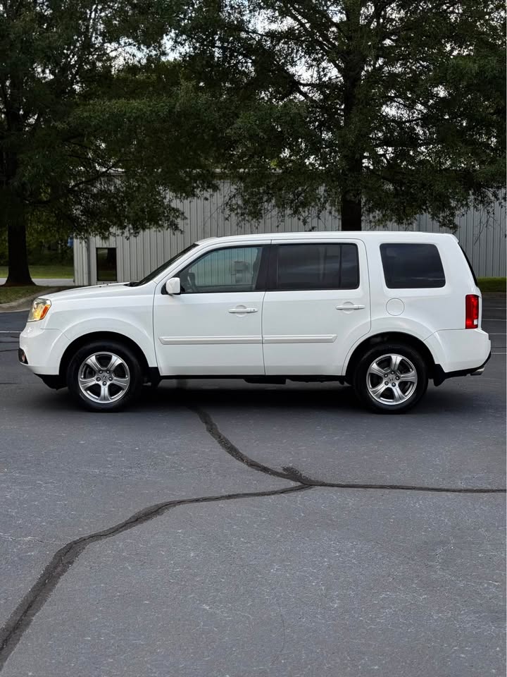 2015 Honda Pilot EX-L AWD photo 4