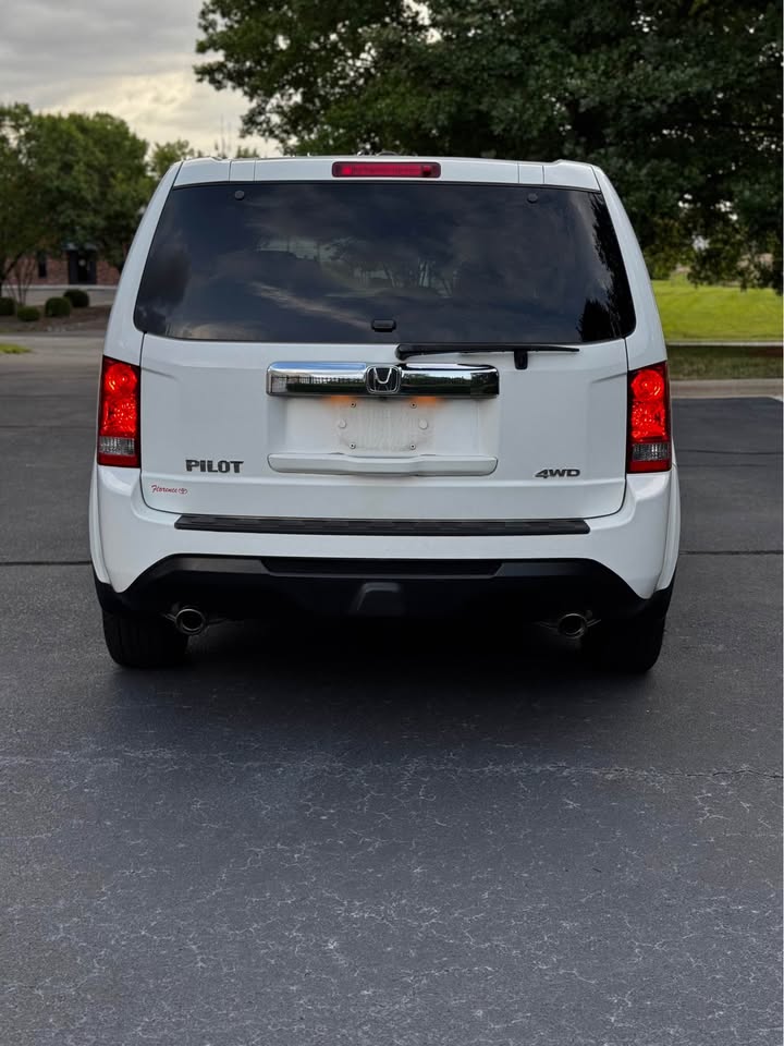 2015 Honda Pilot EX-L AWD photo 6
