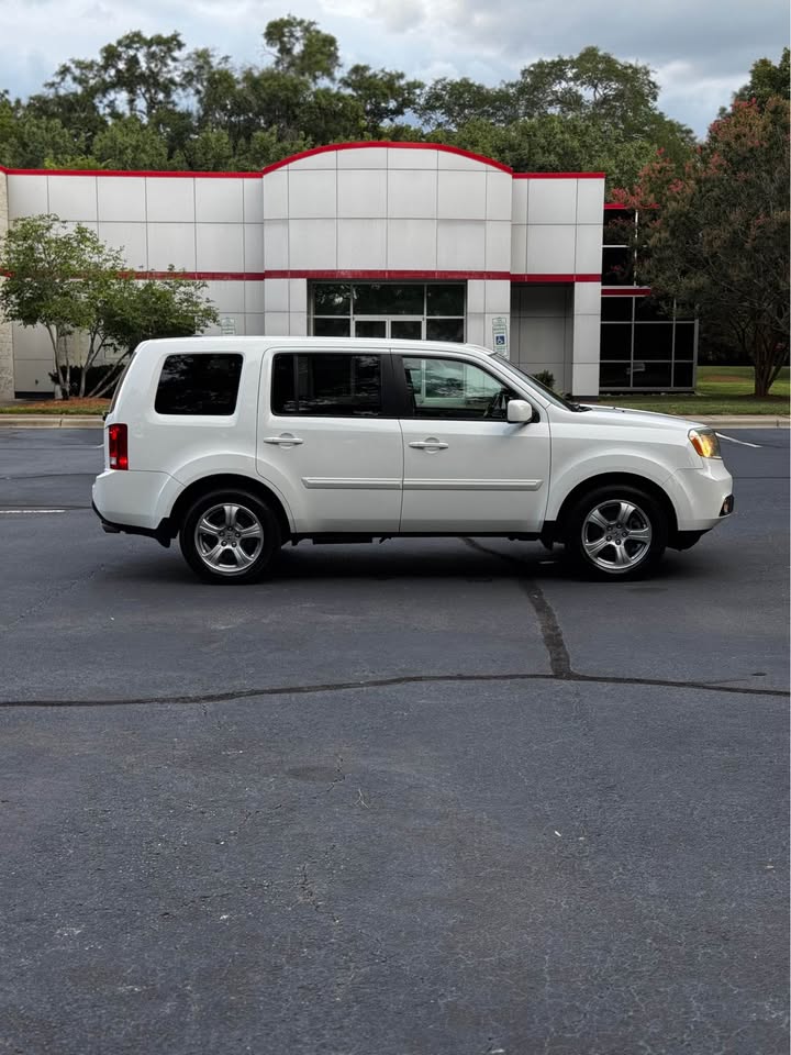 2015 Honda Pilot EX-L AWD photo 8