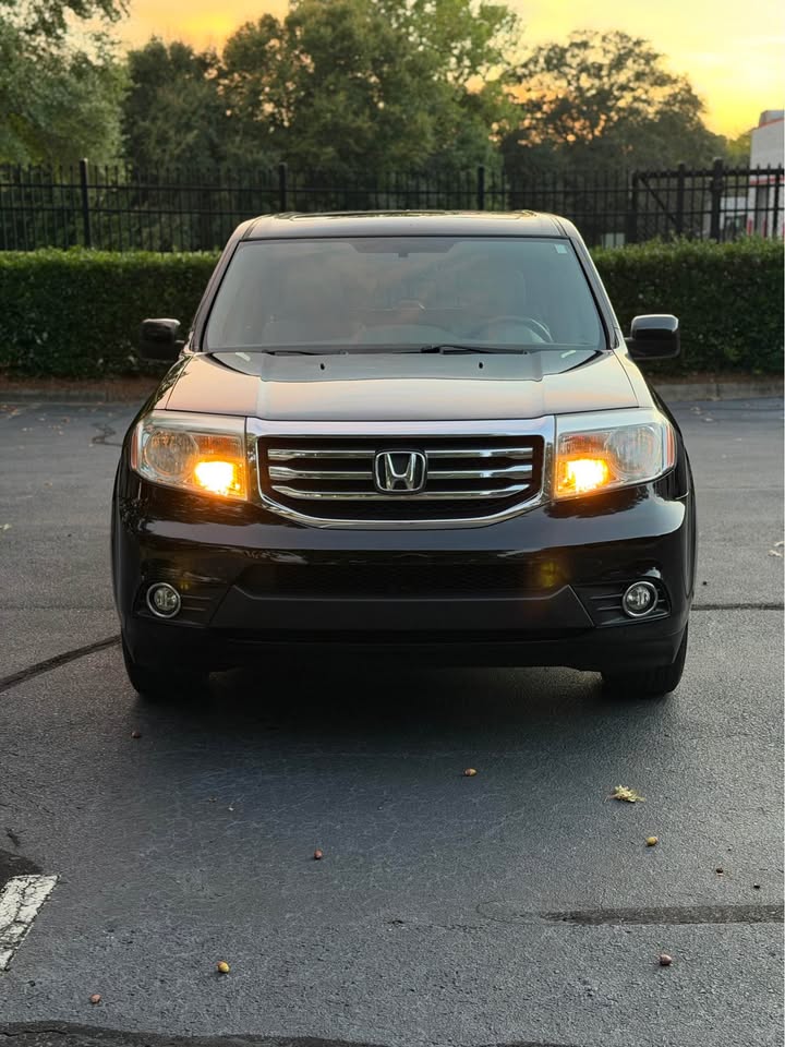2015 Honda Pilot EX-L AWD photo 2
