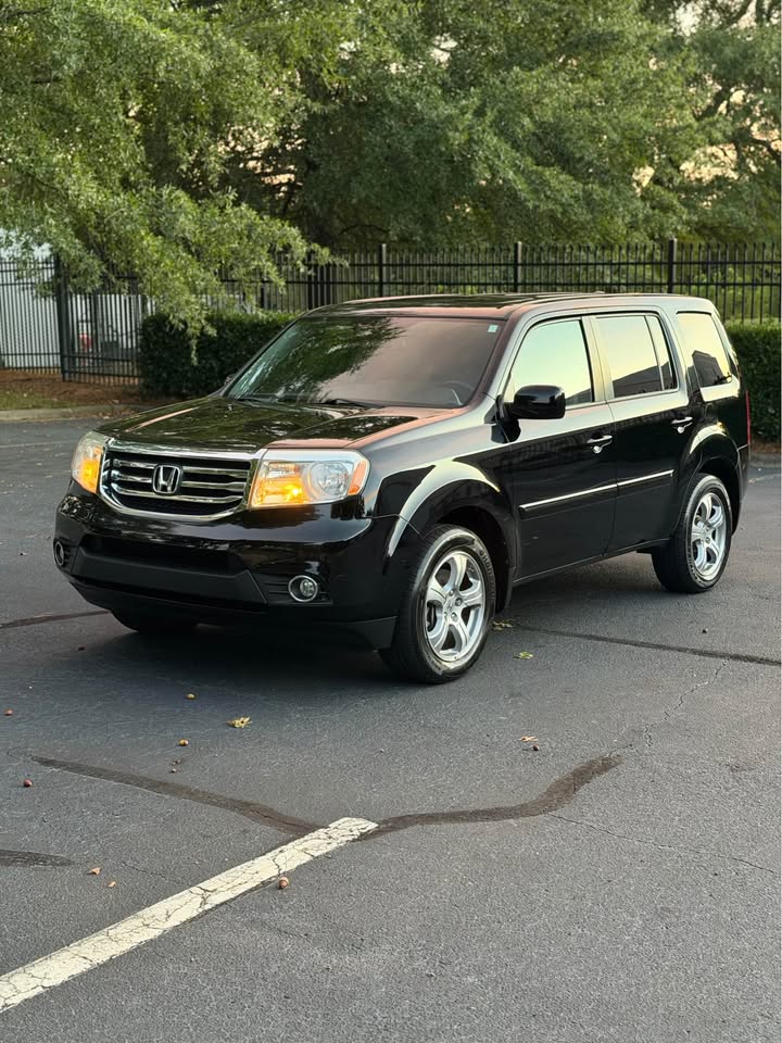 2015 Honda Pilot EX-L AWD photo 3