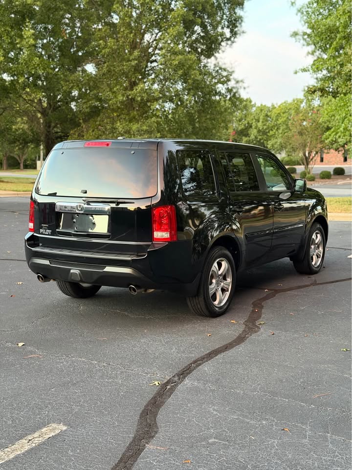 2015 Honda Pilot EX-L AWD photo 7