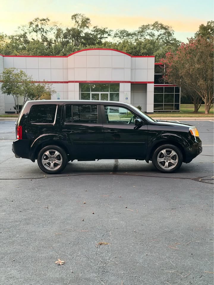 2015 Honda Pilot EX-L AWD photo 8