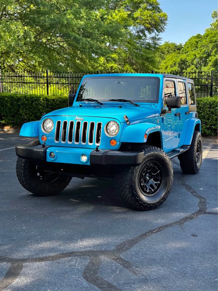 2017 Jeep Wrangler Unlimited Sahara