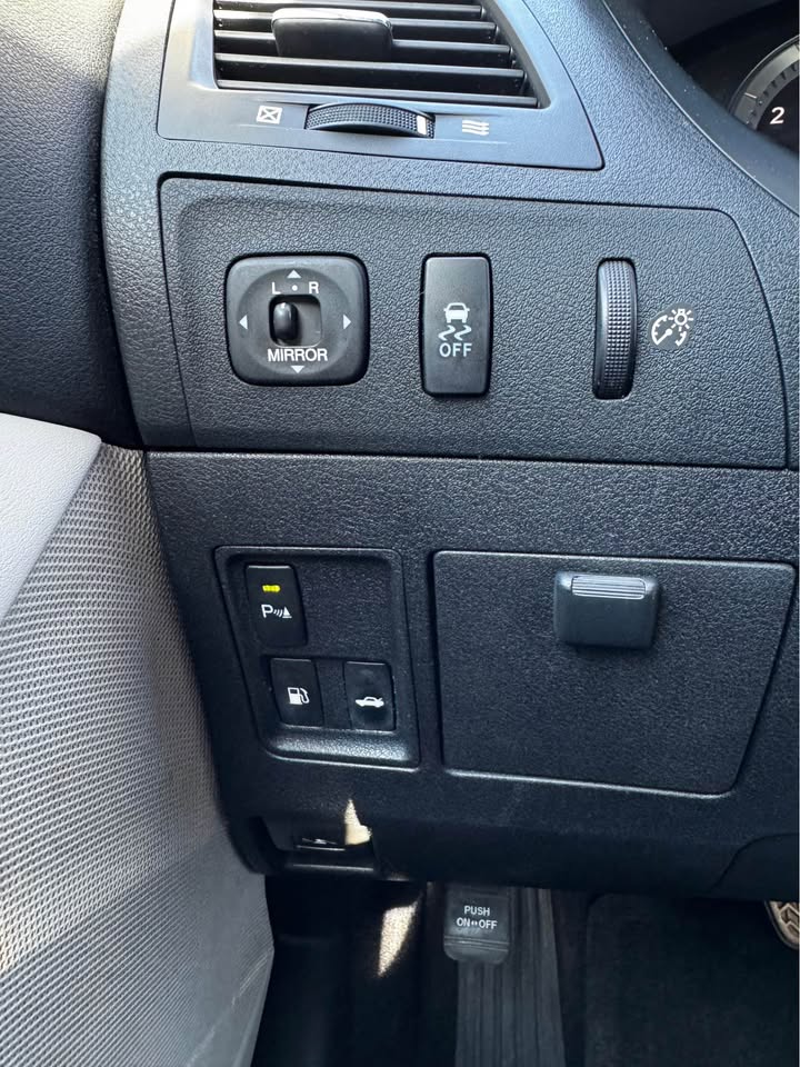 2010 Lexus ES 350 photo 18