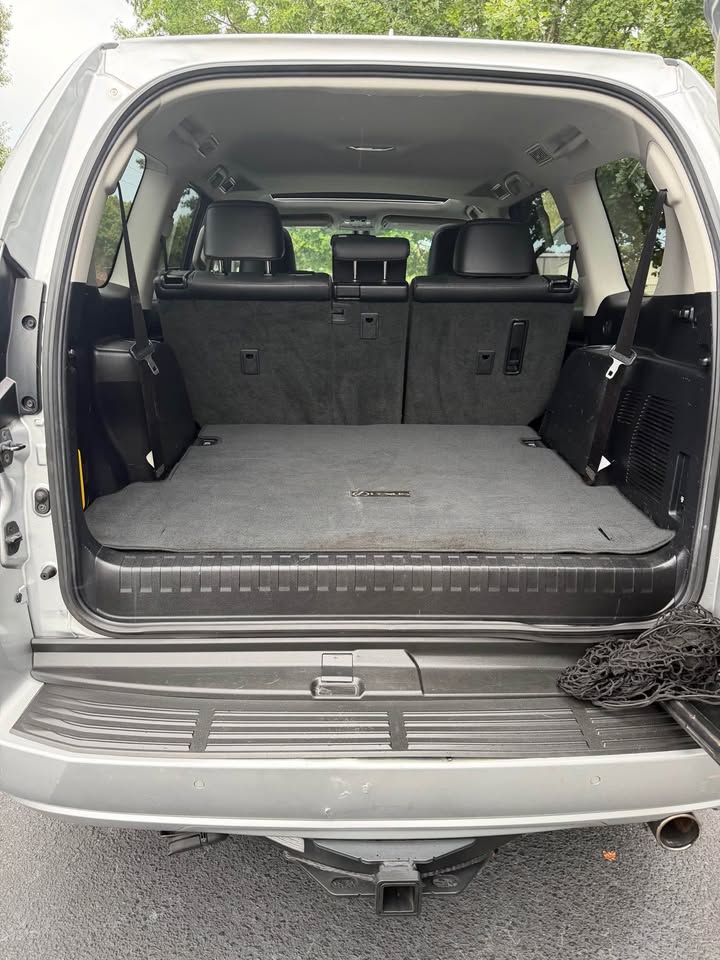 2017 Lexus GX 460 photo 13