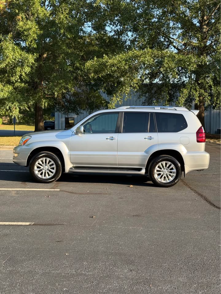 2008 Lexus GX 470 photo 3