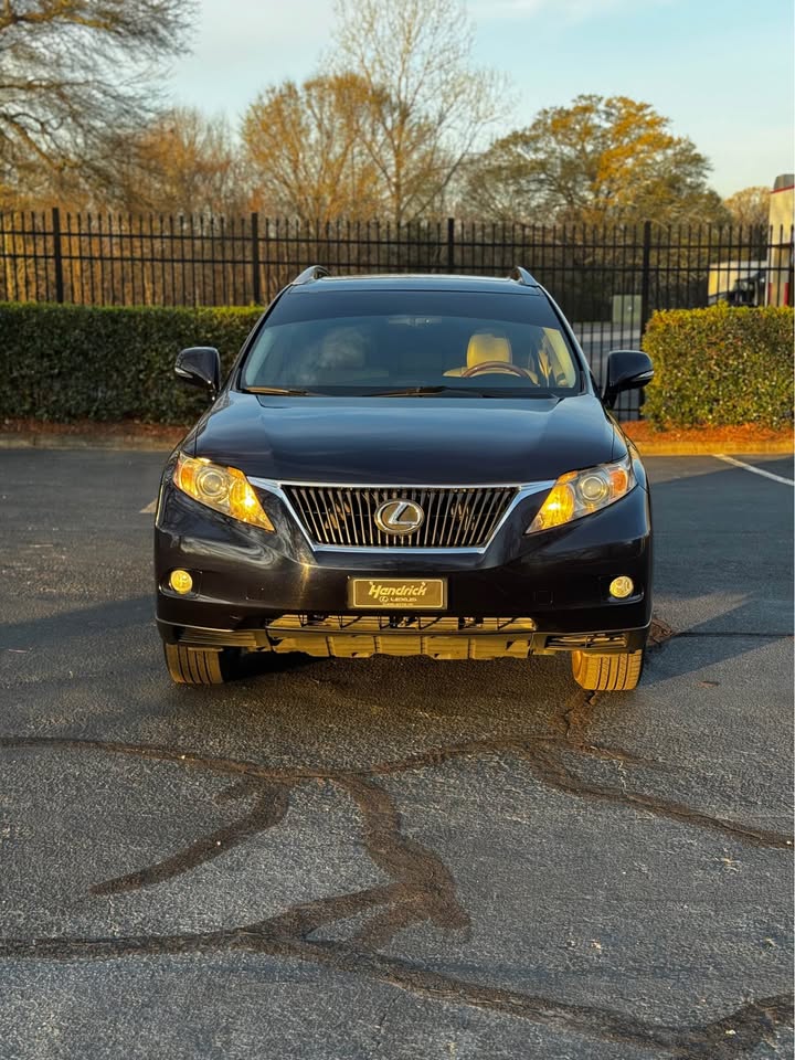 2010 Lexus RX 350 F SPORT photo 2