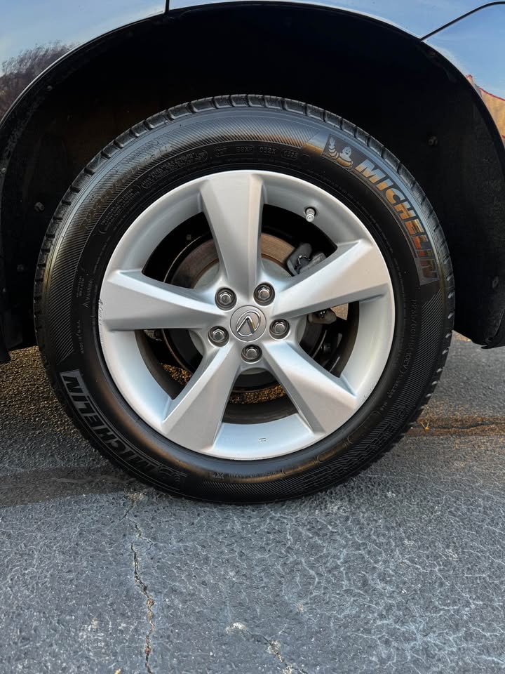 2010 Lexus RX 350 F SPORT photo 17