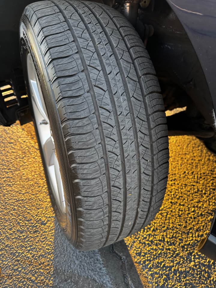 2010 Lexus RX 350 F SPORT photo 18