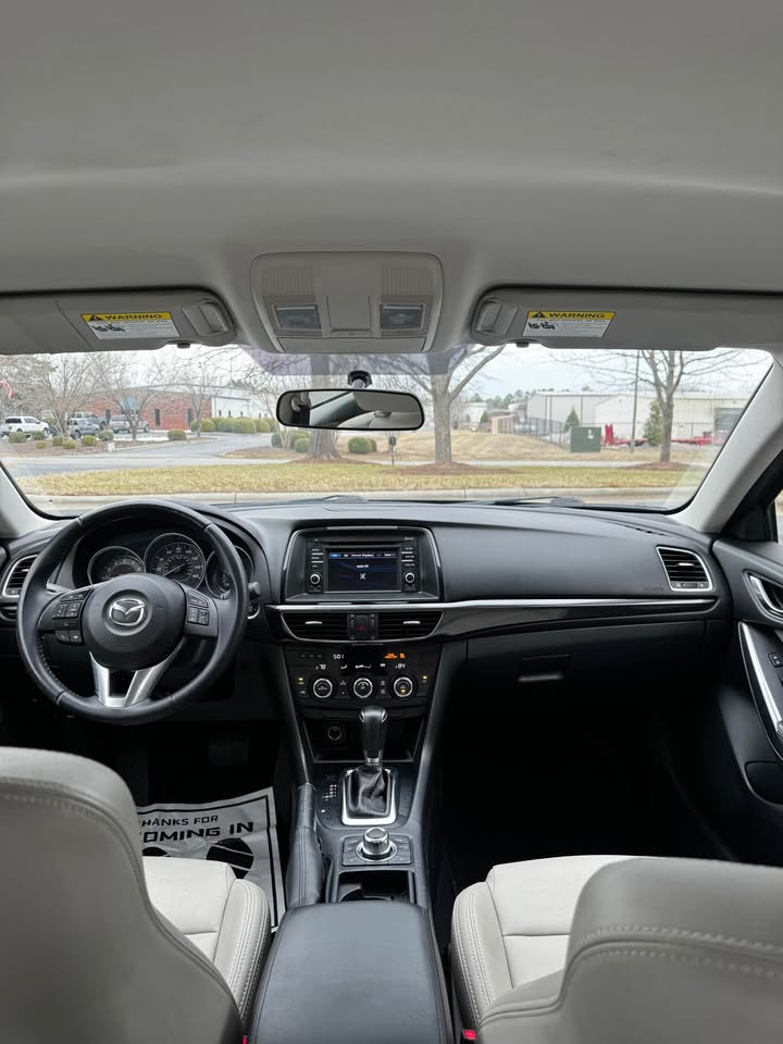 2015 Mazda Mazda6 i Touring photo 16