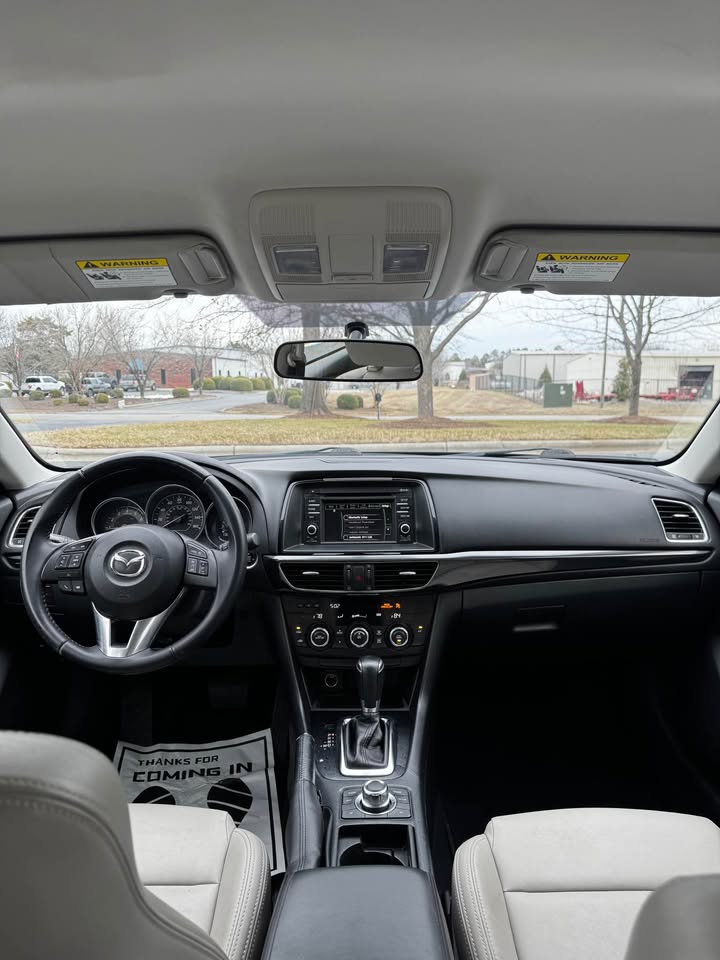 2015 Mazda Mazda6 i Touring photo 17