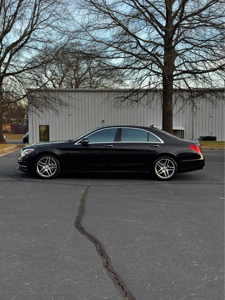 2017 Mercedes-Benz S 550 4MATIC photo 4