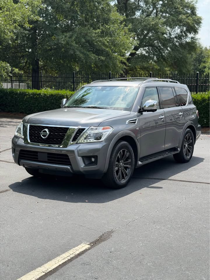 2019 Nissan Armada Platinum photo 3