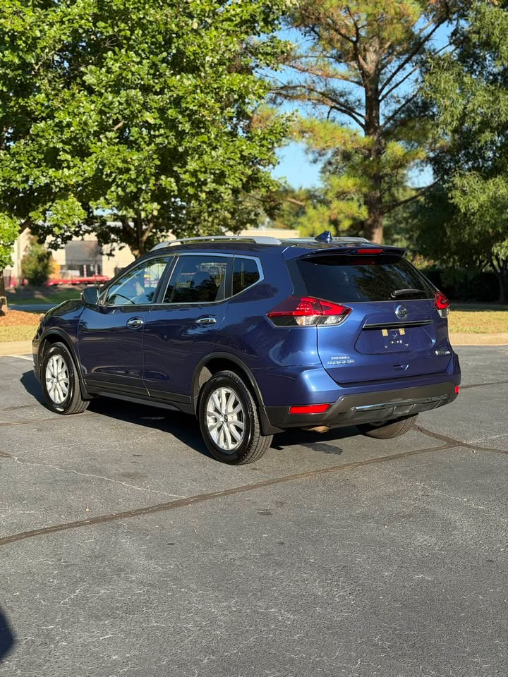 2019 Nissan Rogue S AWD photo 5
