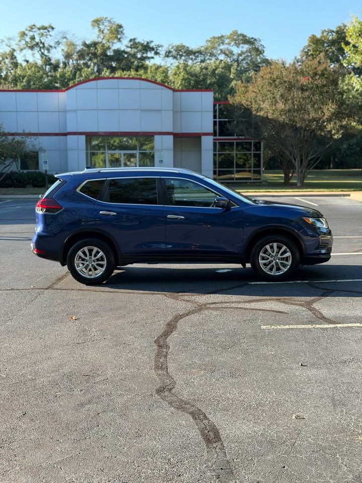 2019 Nissan Rogue S AWD photo 8