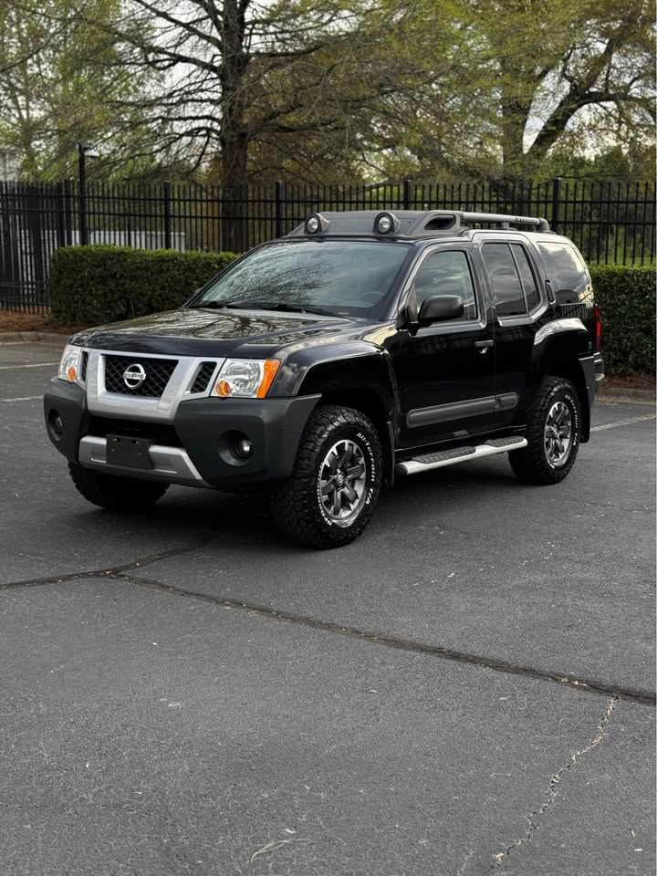 2015 Nissan Xterra PRO-4X photo 3