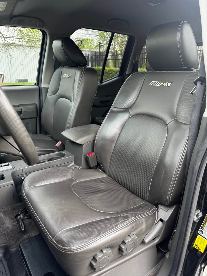 2015 Nissan Xterra PRO-4X photo 10